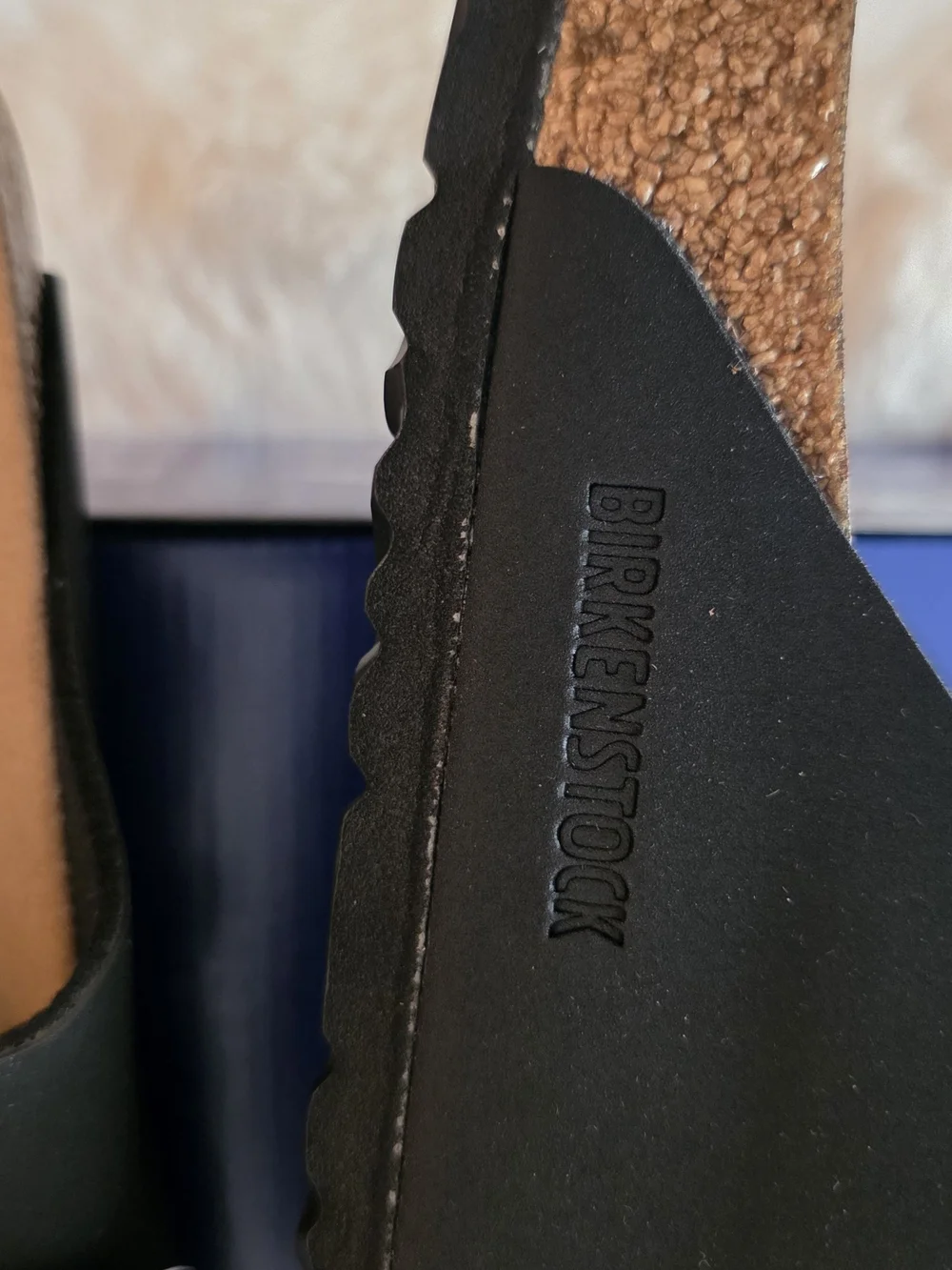 Birkenstock Men 8 Ladies 10  Black Two-Strap Vegan Leather Sandals